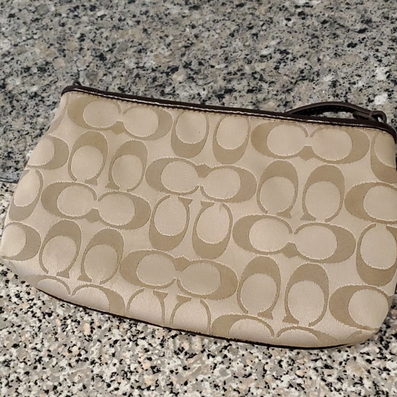 Coach Wristlet - Picture 2 of 4
